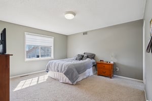 200th St W-S2103-038.jpg