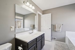 200th St W-S2103-043.jpg