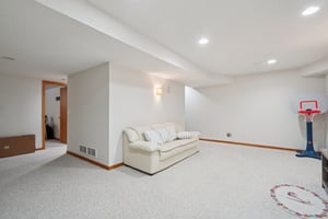 200th St W-S2103-047.jpg