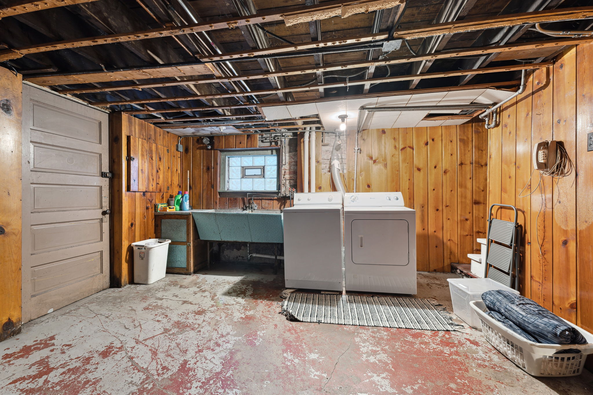 04_Interior