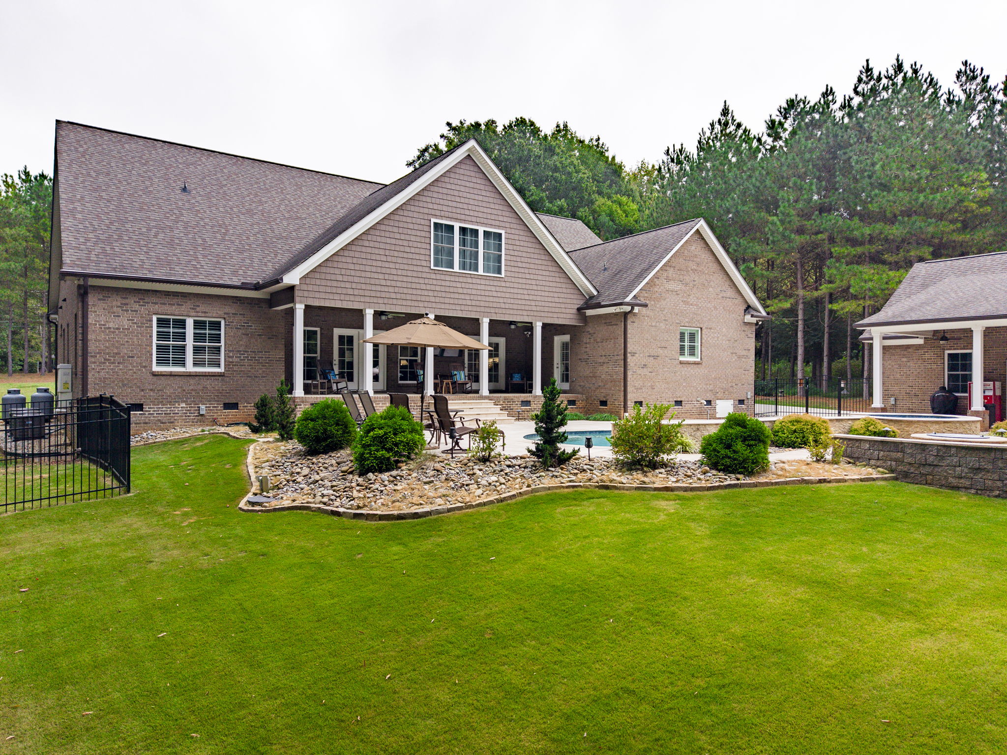 5923 Rocky River Rd 10