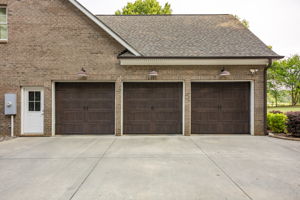 5923 Rocky River Rd 09
