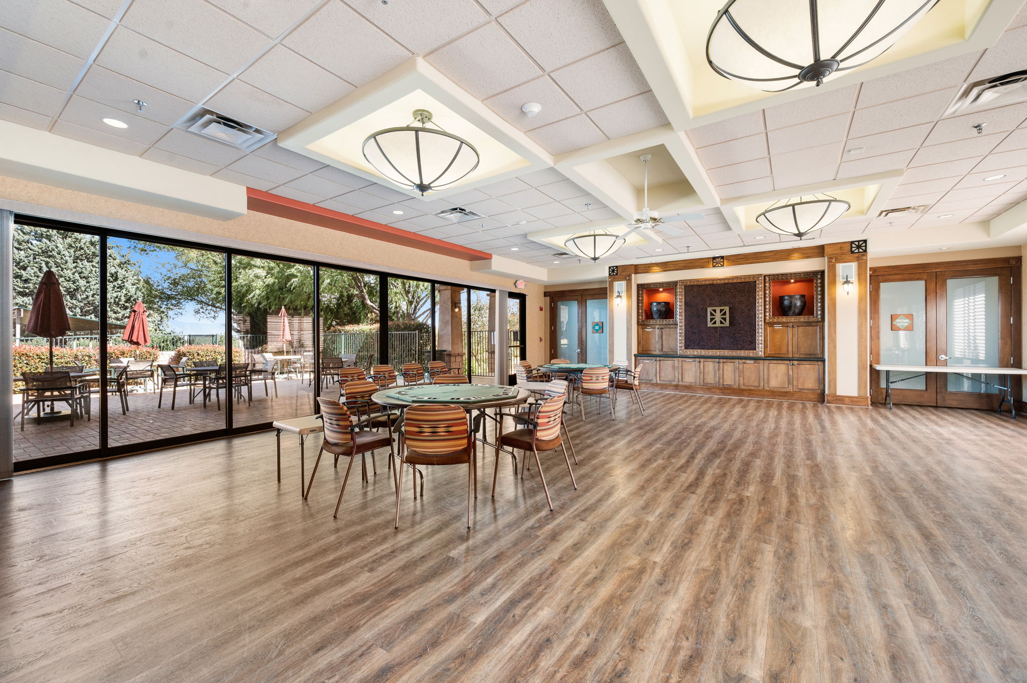 MountainViewClubhouse_1