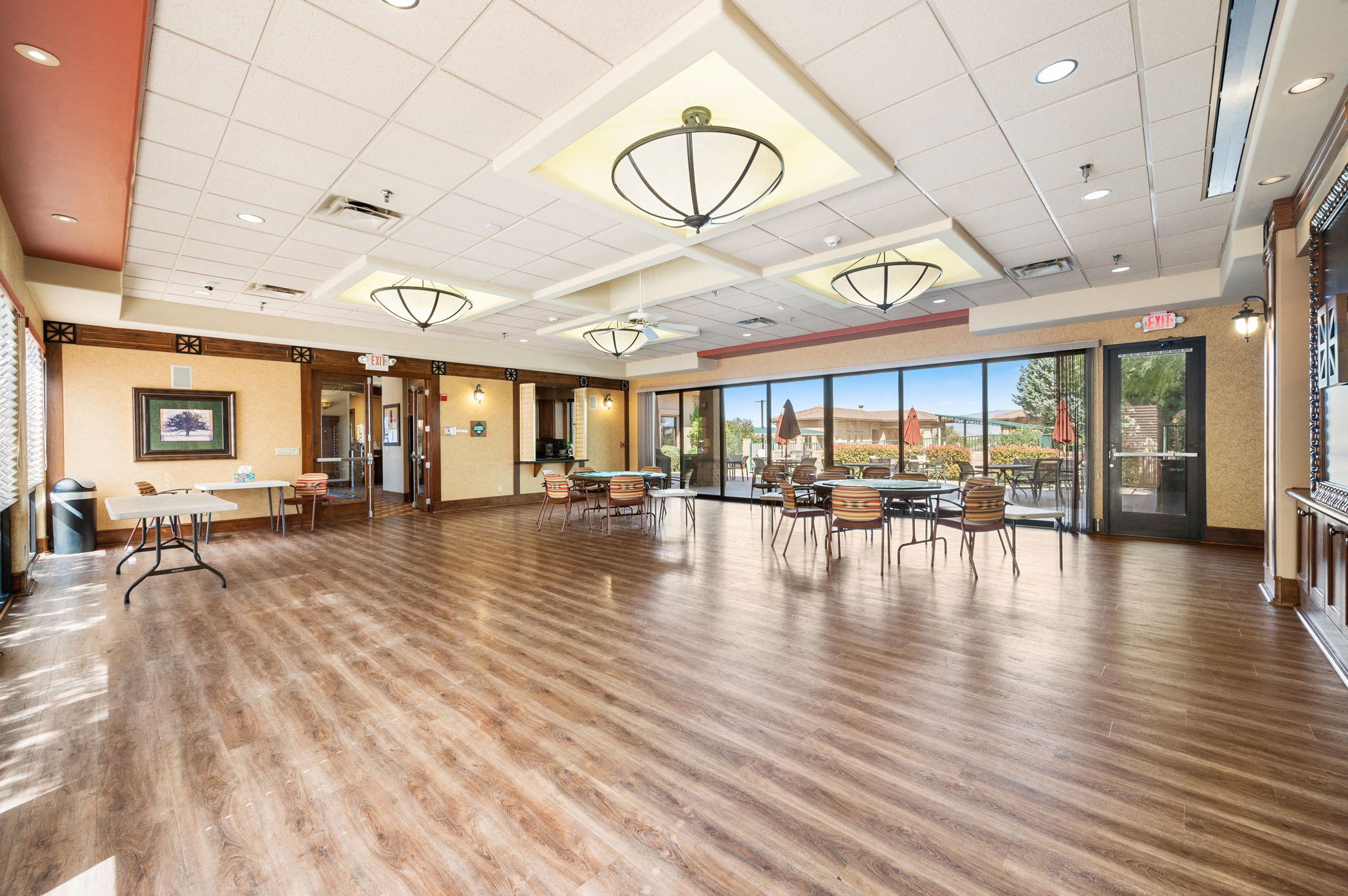 MountainViewClubhouse_2