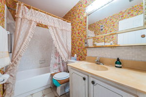Bathroom 2a