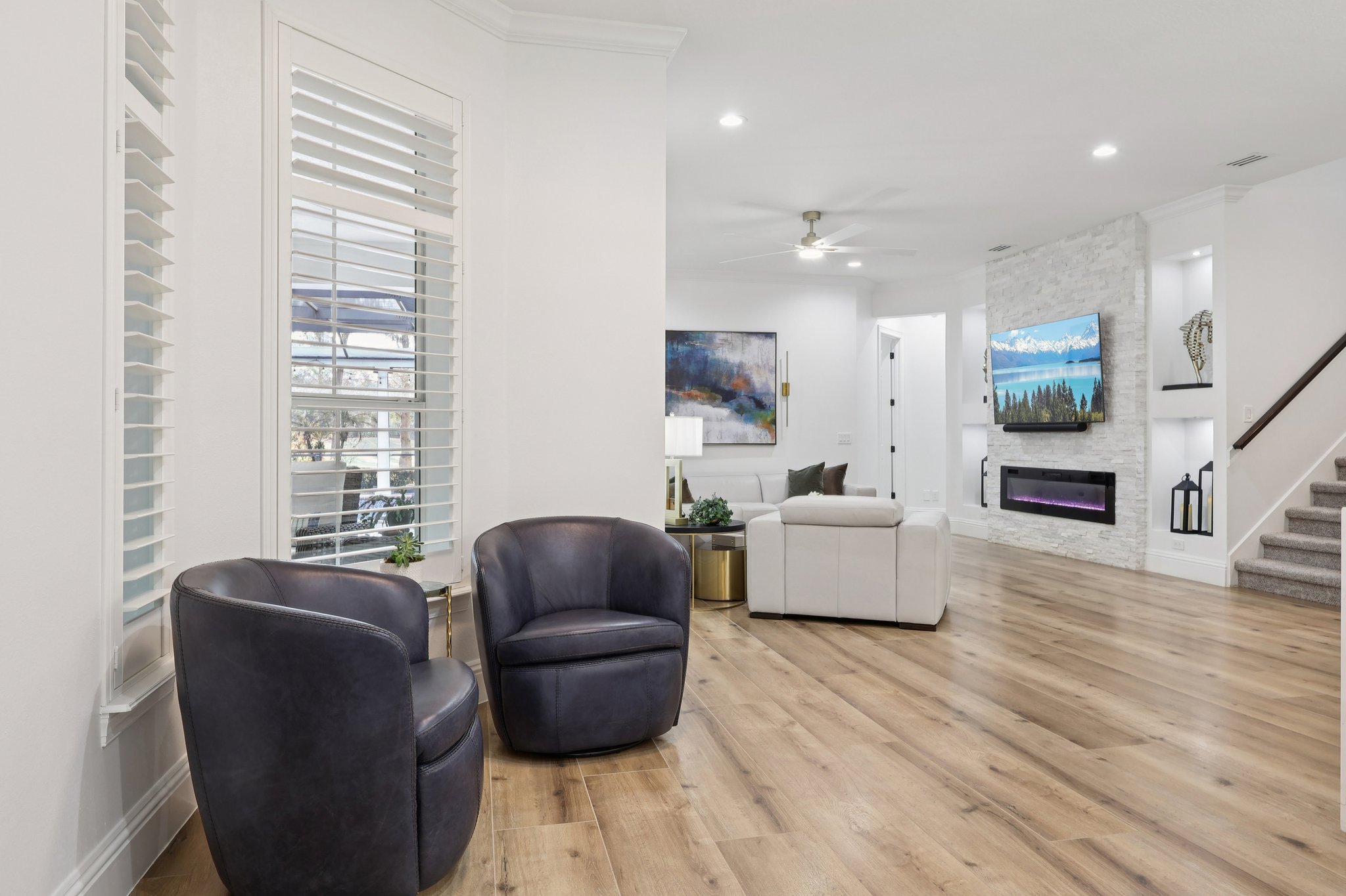 Blakeford Dr-L1302-010.jpg