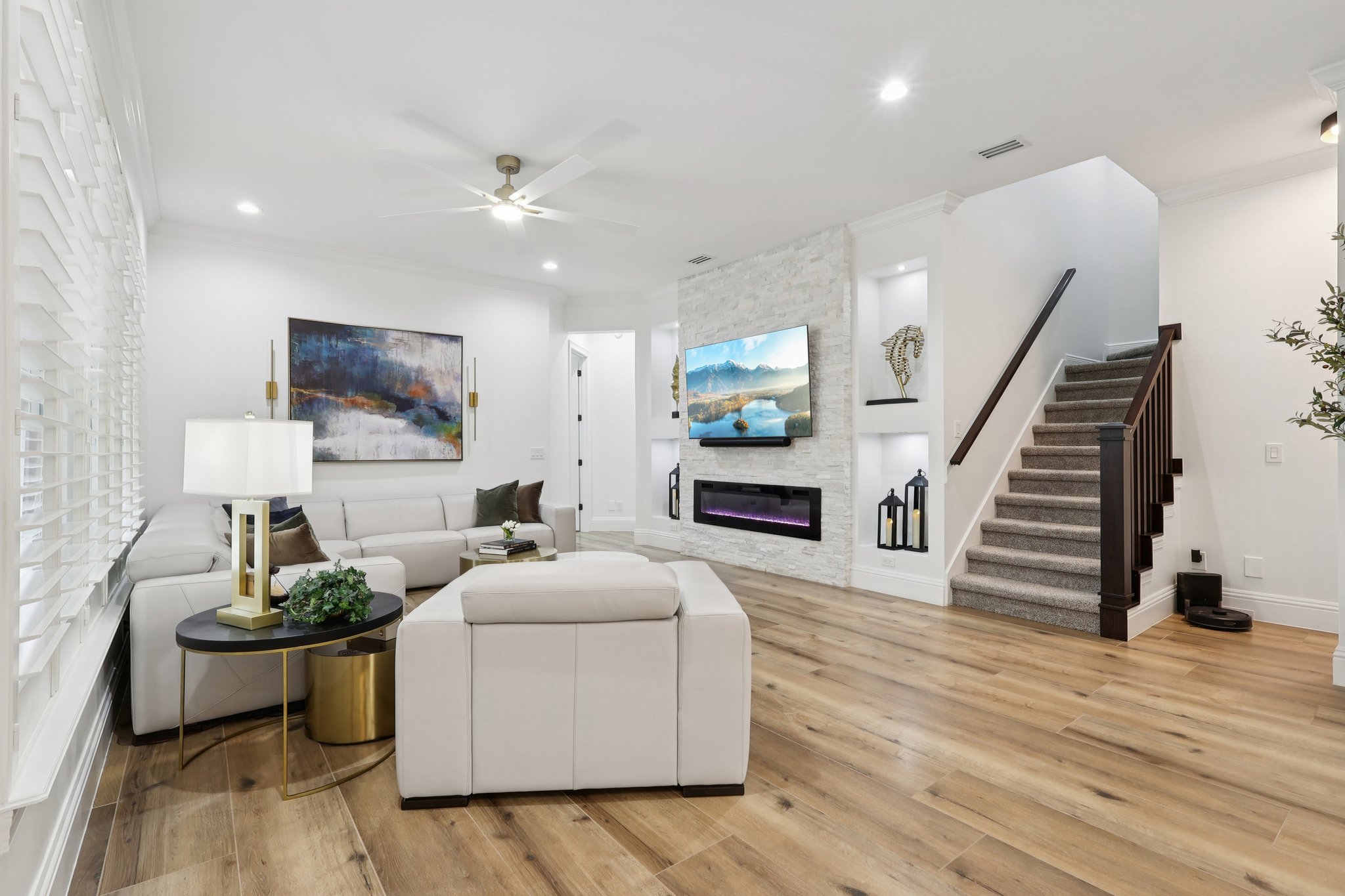 Blakeford Dr-L1302-012.jpg