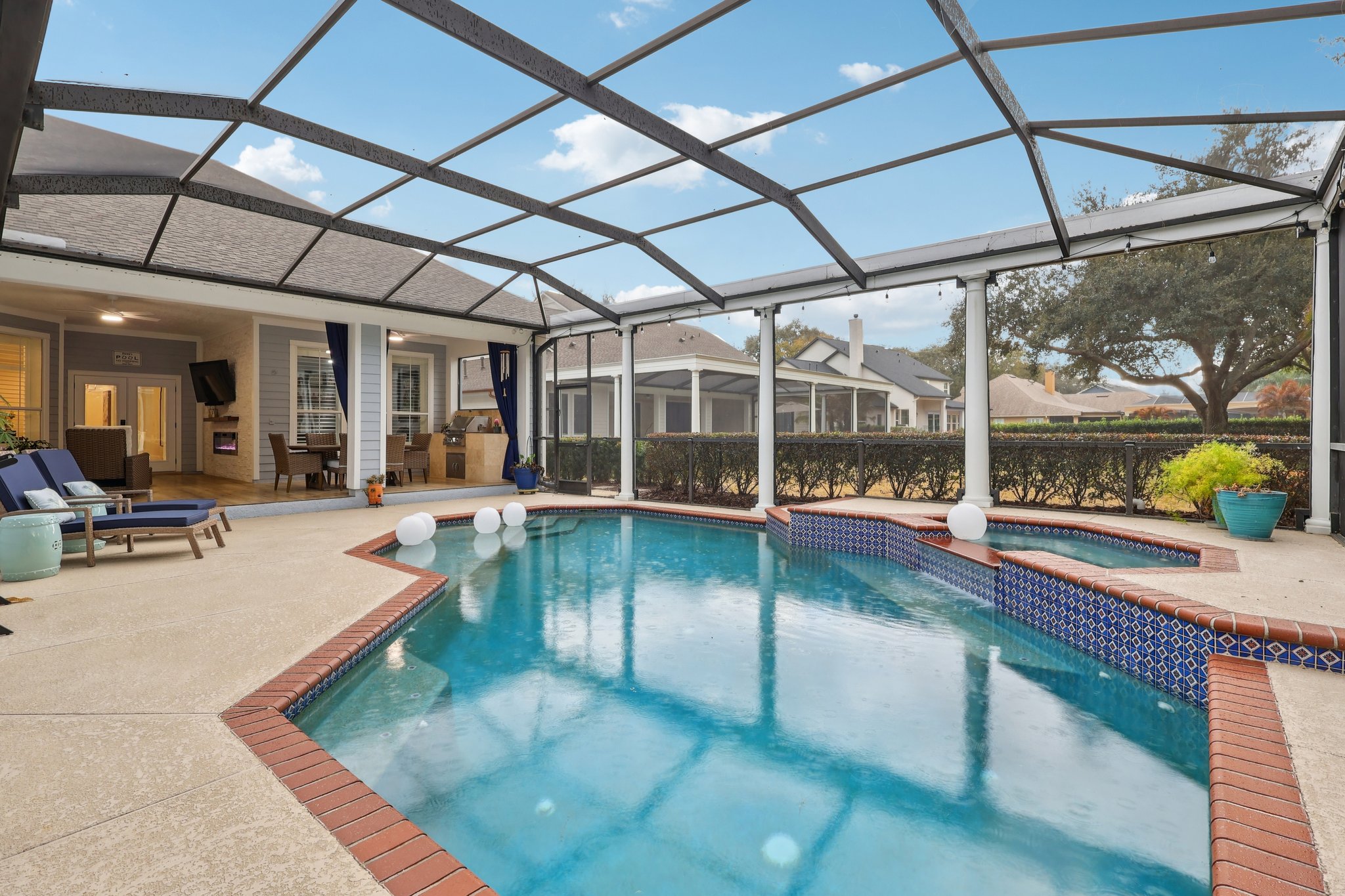 Blakeford Dr-L1302-048.jpg