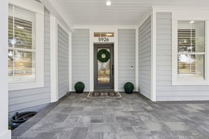 Blakeford Dr-L1302-005.jpg