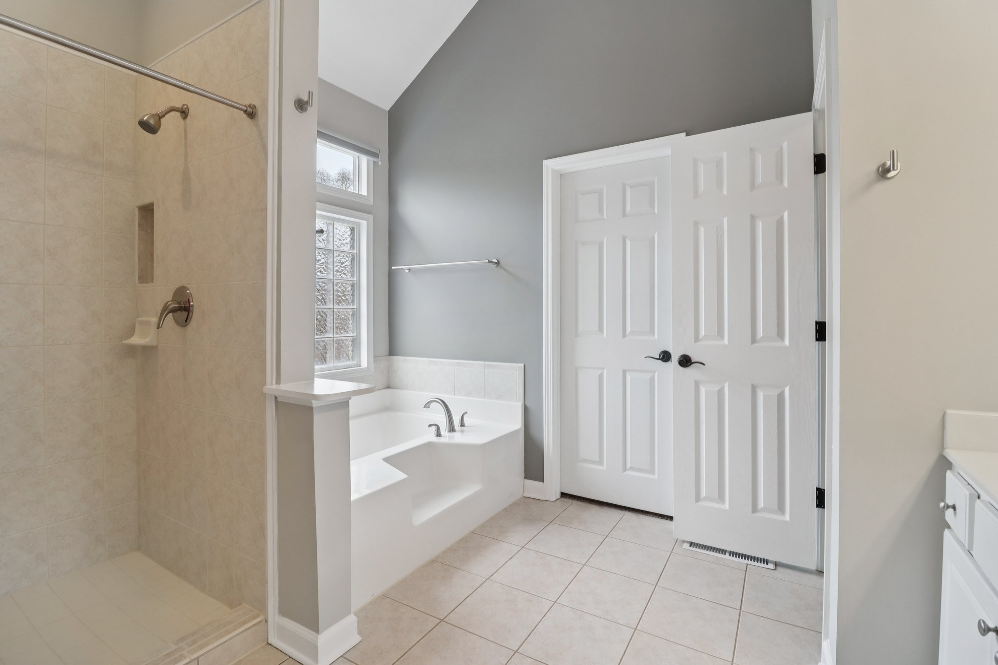 5926 Mount Water Trl, Buford-036.jpg