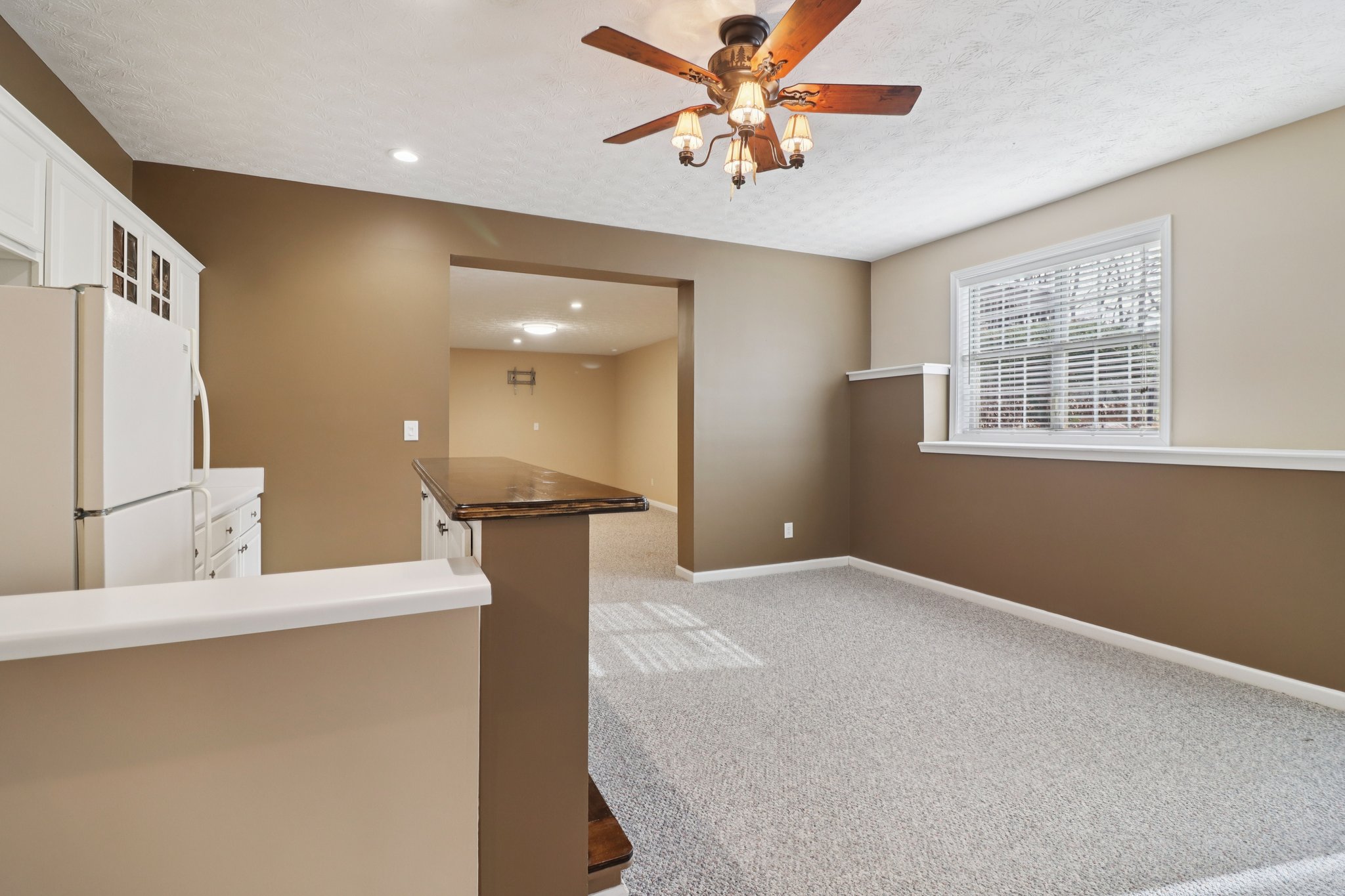 Mount Water Trl-S1812-024.jpg