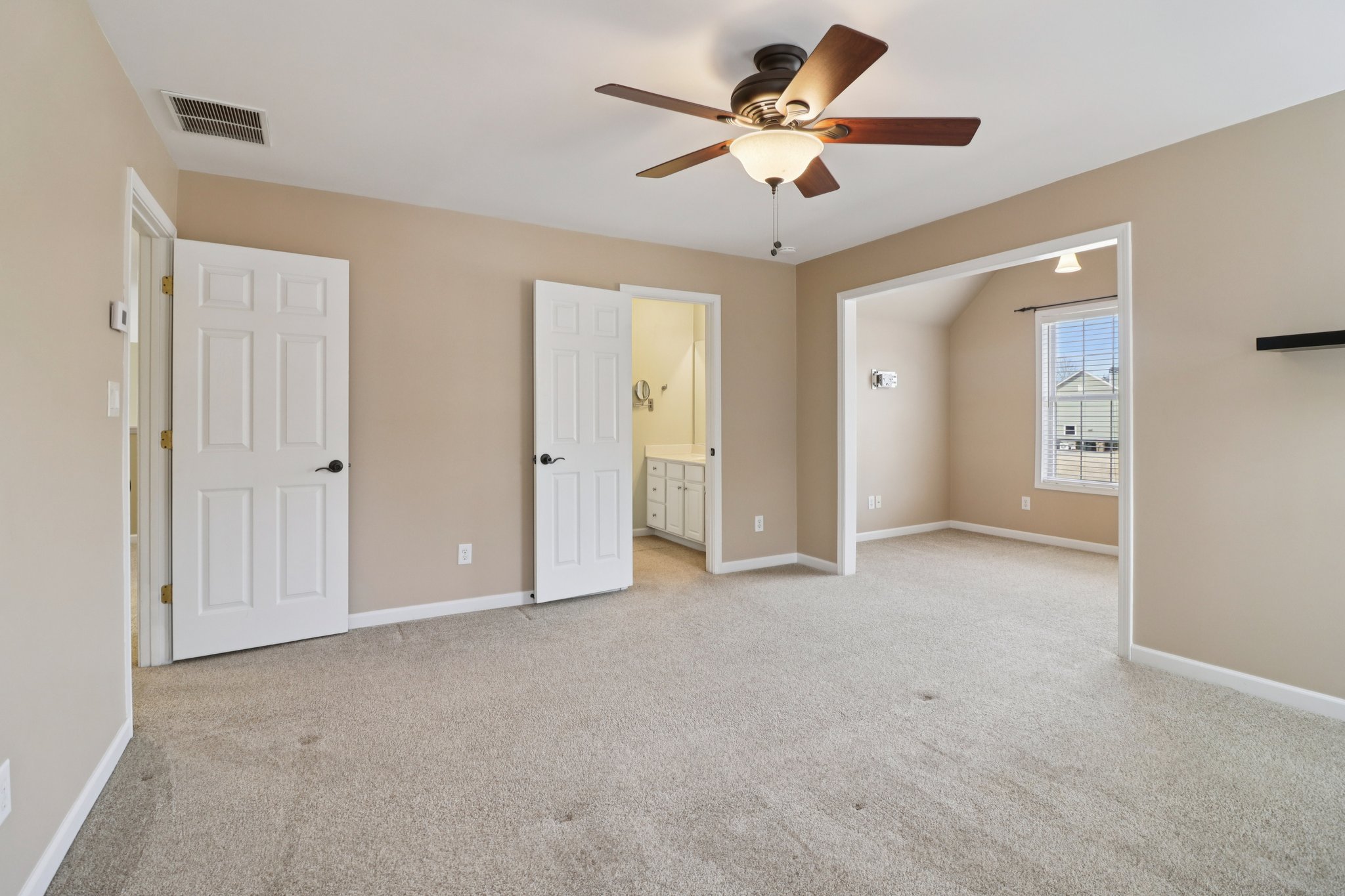 Mount Water Trl-S1812-055.jpg