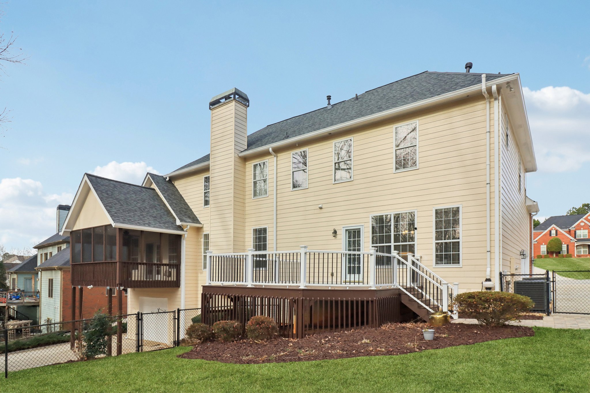 Mount Water Trl-S1812-095.jpg