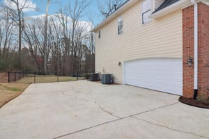 5926 Mount Water Trl, Buford-006.jpg