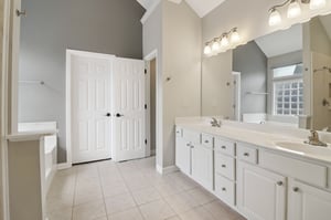 Mount Water Trl-S1812-041.jpg