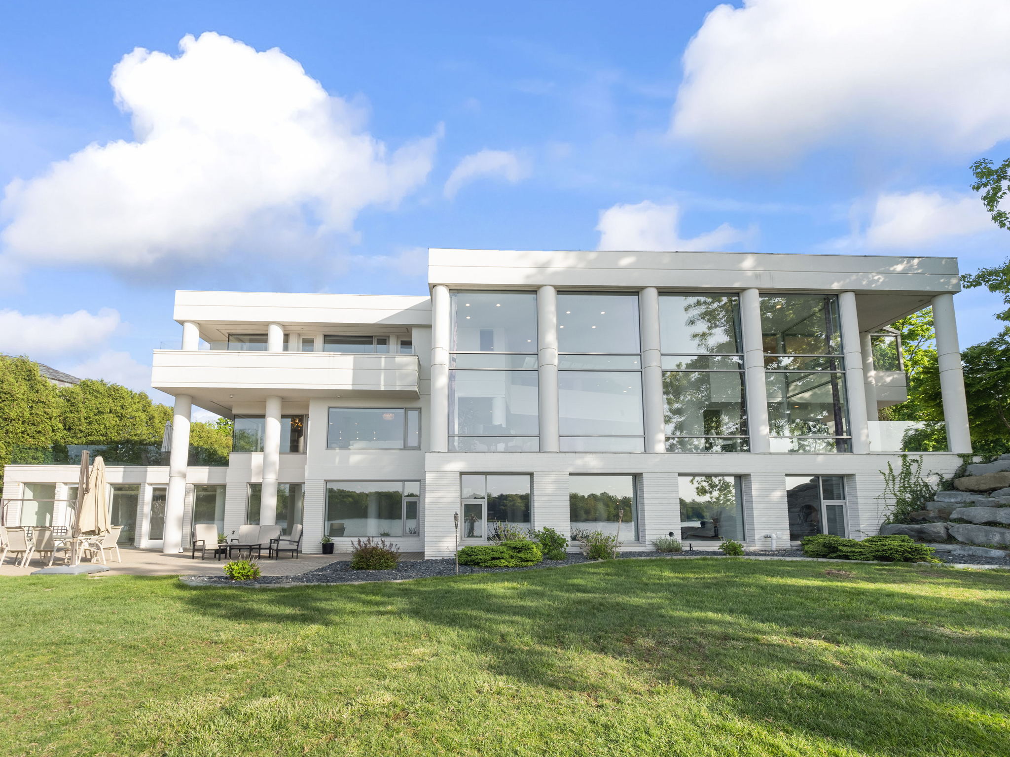 5930 Pontiac Trail, West Bloomfield Township, MI 48323, USA Photo 82