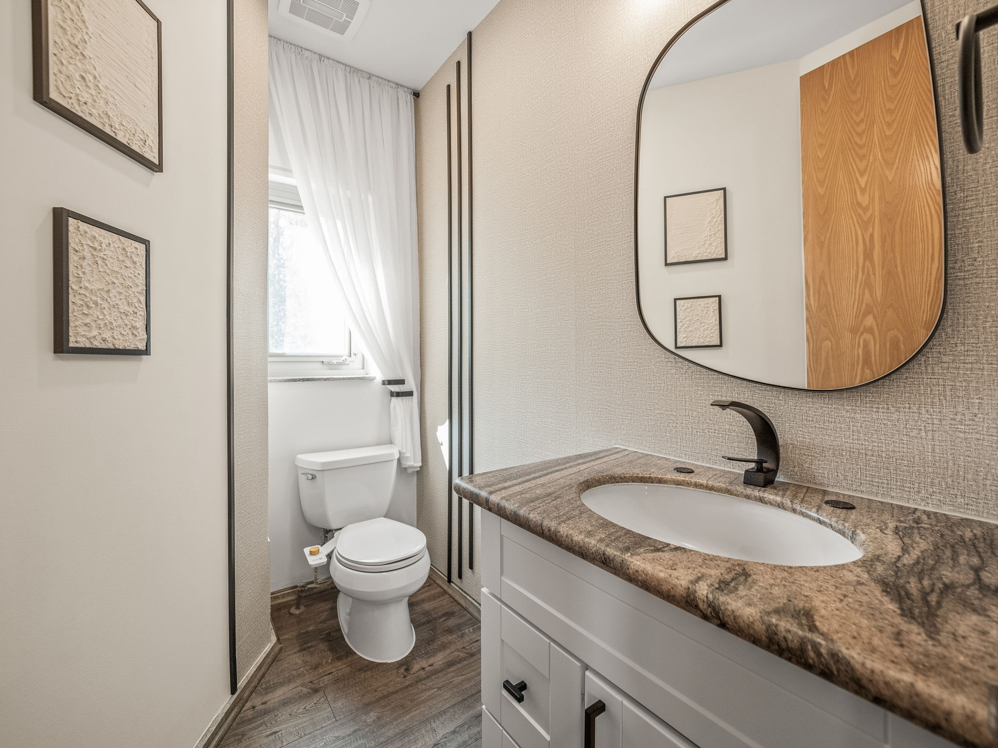 5930 Pontiac Trail, West Bloomfield Township, MI 48323, USA Photo 37