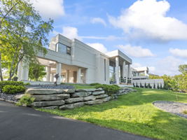 5930 Pontiac Trail, West Bloomfield Township, MI 48323, USA Photo 90