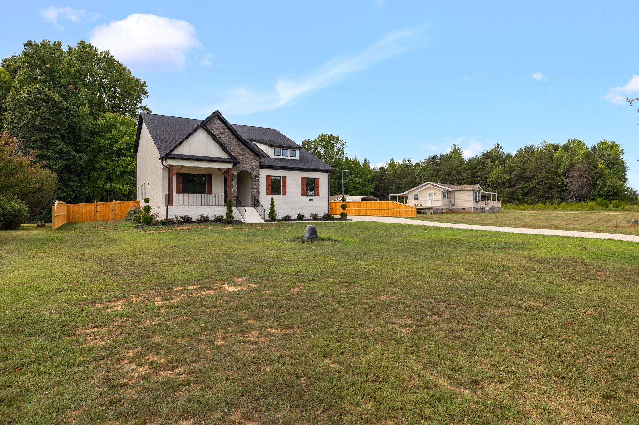 5399_Exterior-6