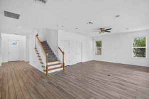 Living Room 3 of 4