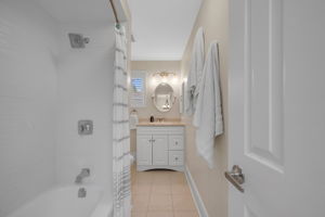  Photo 49