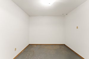  Photo 35