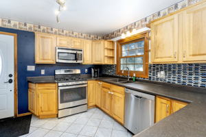 5939 Rose Rd, Duluth, MN 55810, USA Photo 4