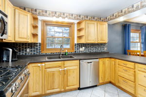 5939 Rose Rd, Duluth, MN 55810, USA Photo 3