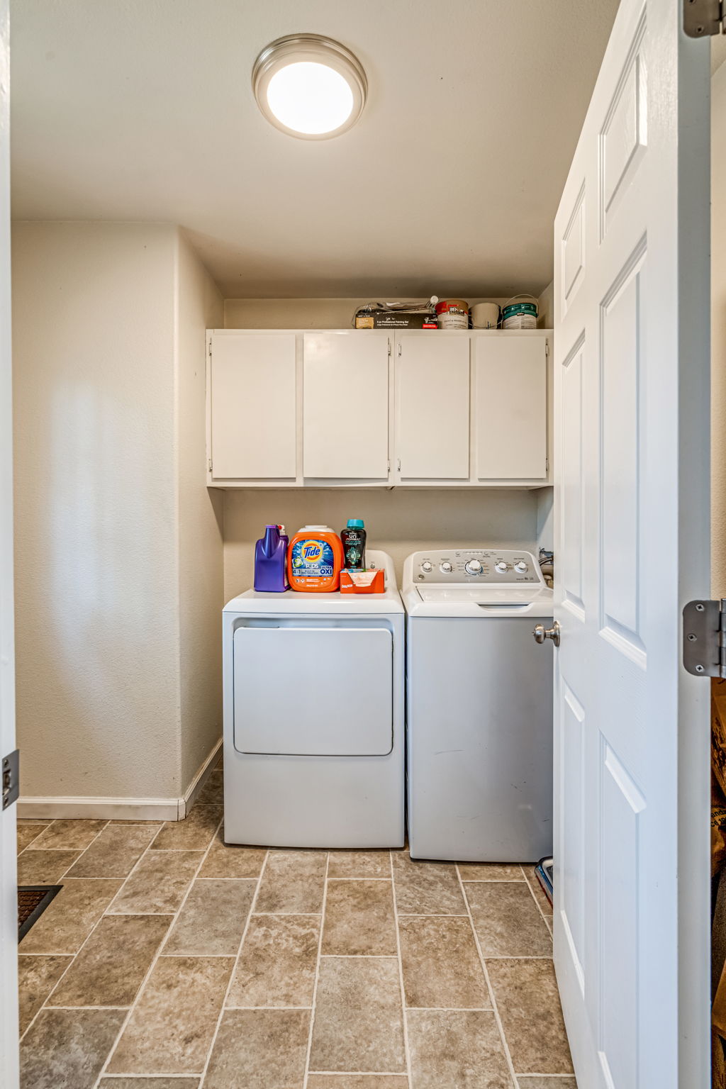 5931 W 6th (2nd Home on Property)- Laundry Room