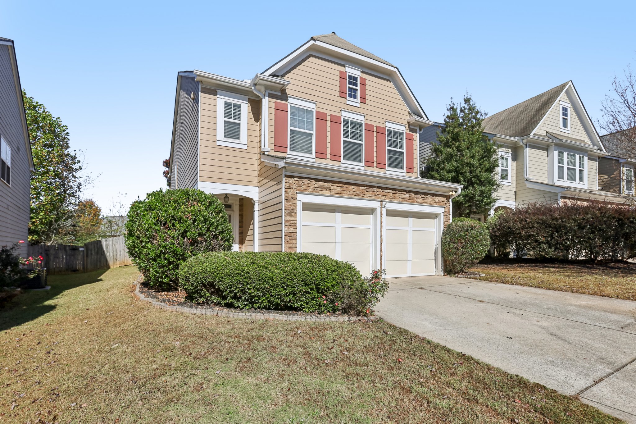 Bentley Way-S0411-002.jpg