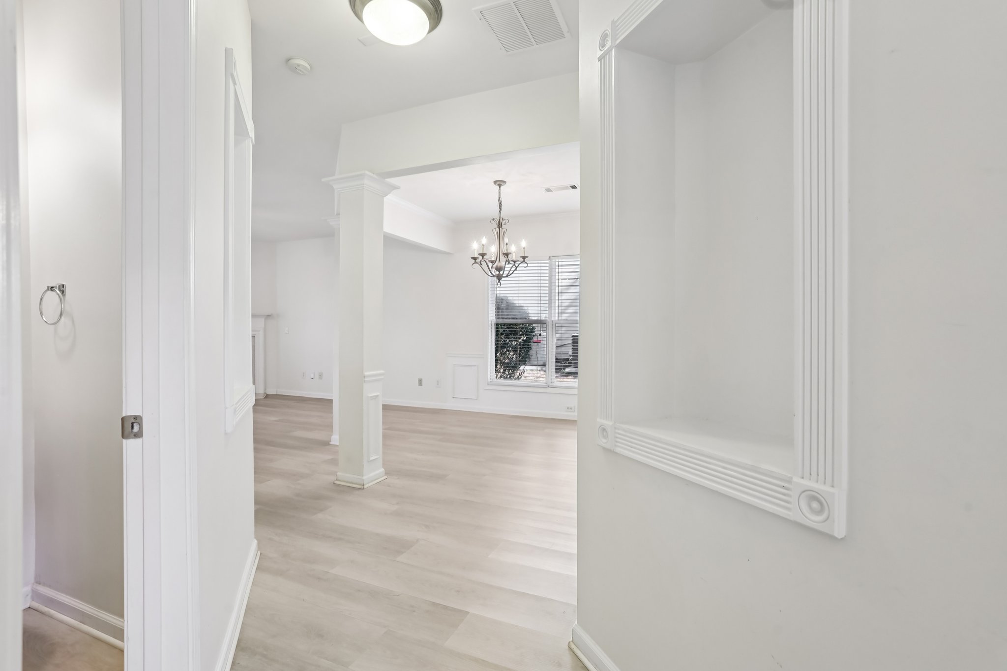 Bentley Way-S0411-011.jpg