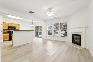 Bentley Way-S0411-006.jpg