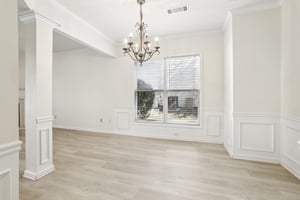 Bentley Way-S0411-014.jpg