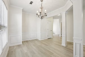 Bentley Way-S0411-015.jpg