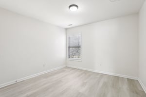 Bentley Way-S0411-018.jpg