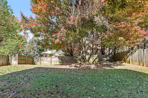 Bentley Way-S0411-039.jpg