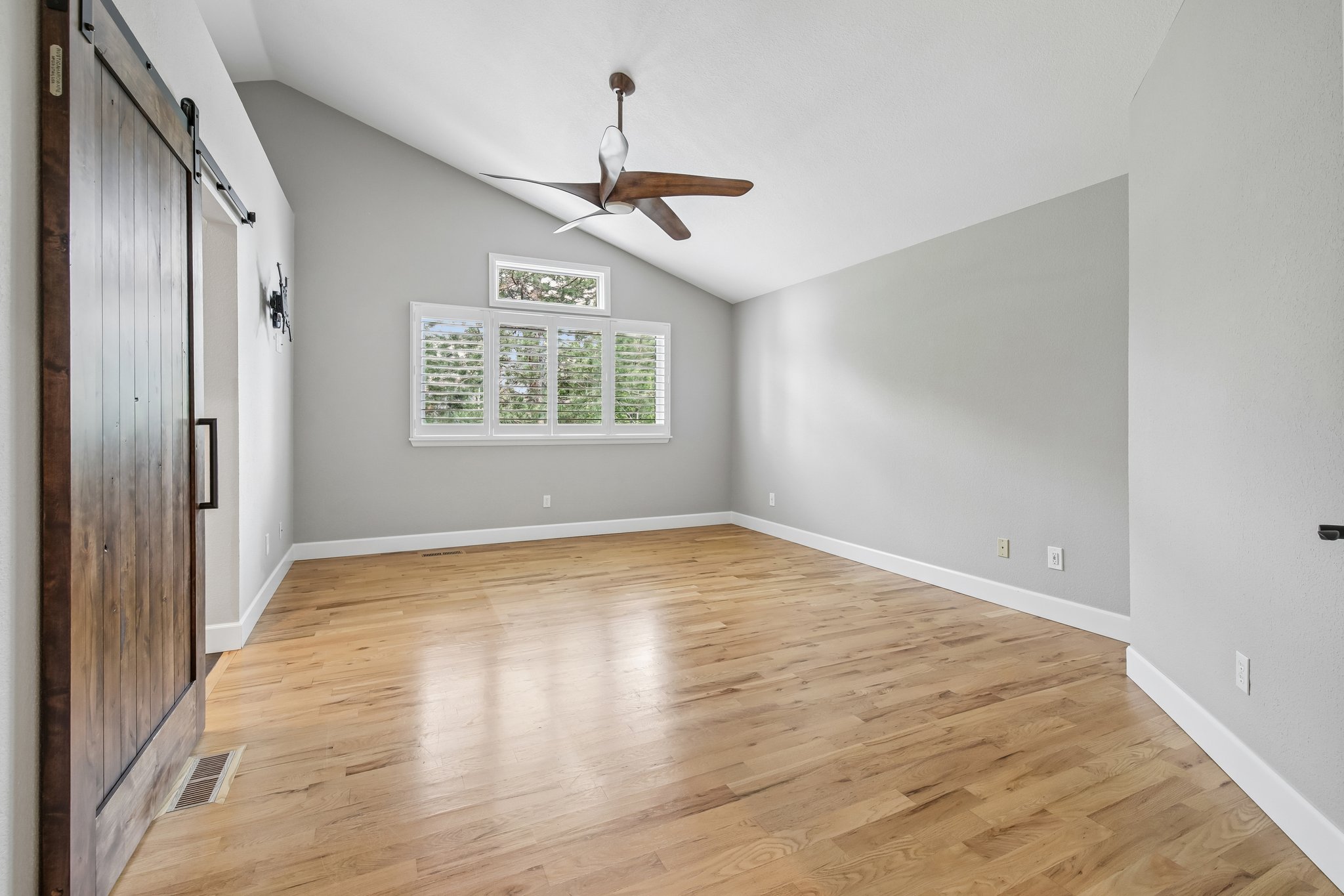 5940 S Cimarron Way-S2908-025.jpg