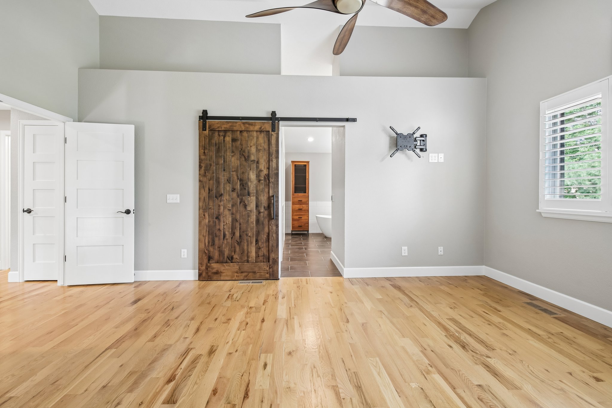 5940 S Cimarron Way-S2908-026.jpg