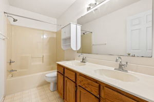  Photo 31