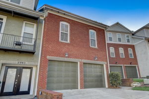 Brookside Oak Cir-004