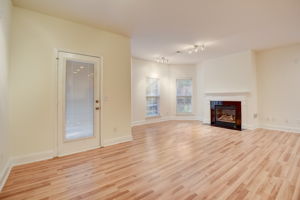 Brookside Oak Cir-011