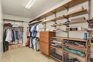 Owner's Suite - Walk-In Closet (1)