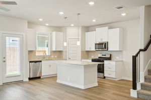 Houston - Kemah Crossing - 595 Avisa Dr, Kemah, TX 77565 - 013