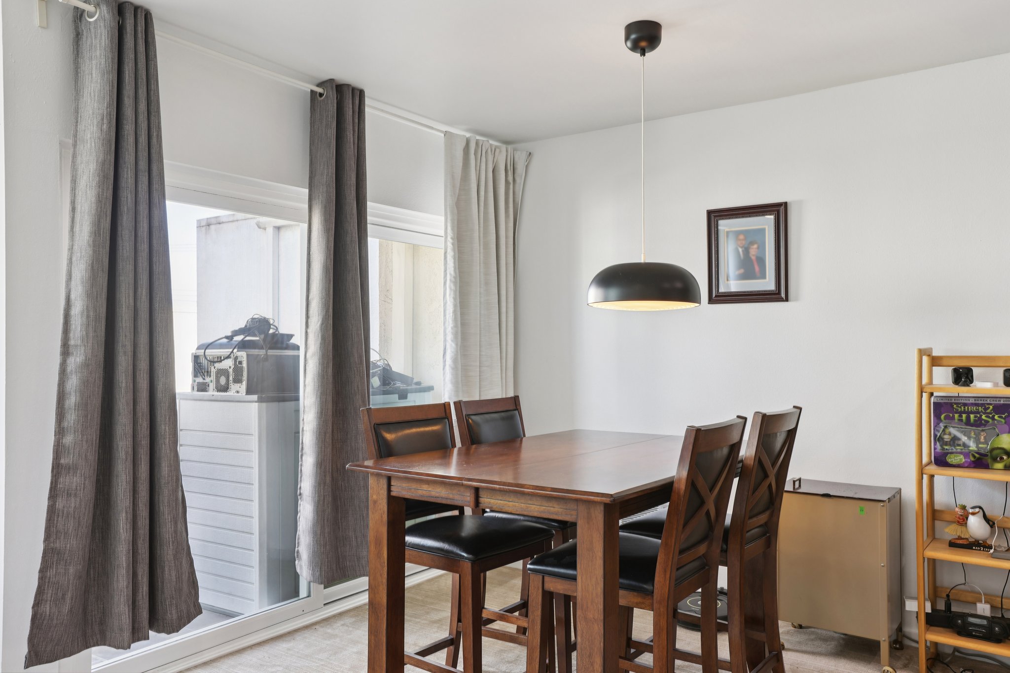 Canterbury Dr-S0702-009.jpg