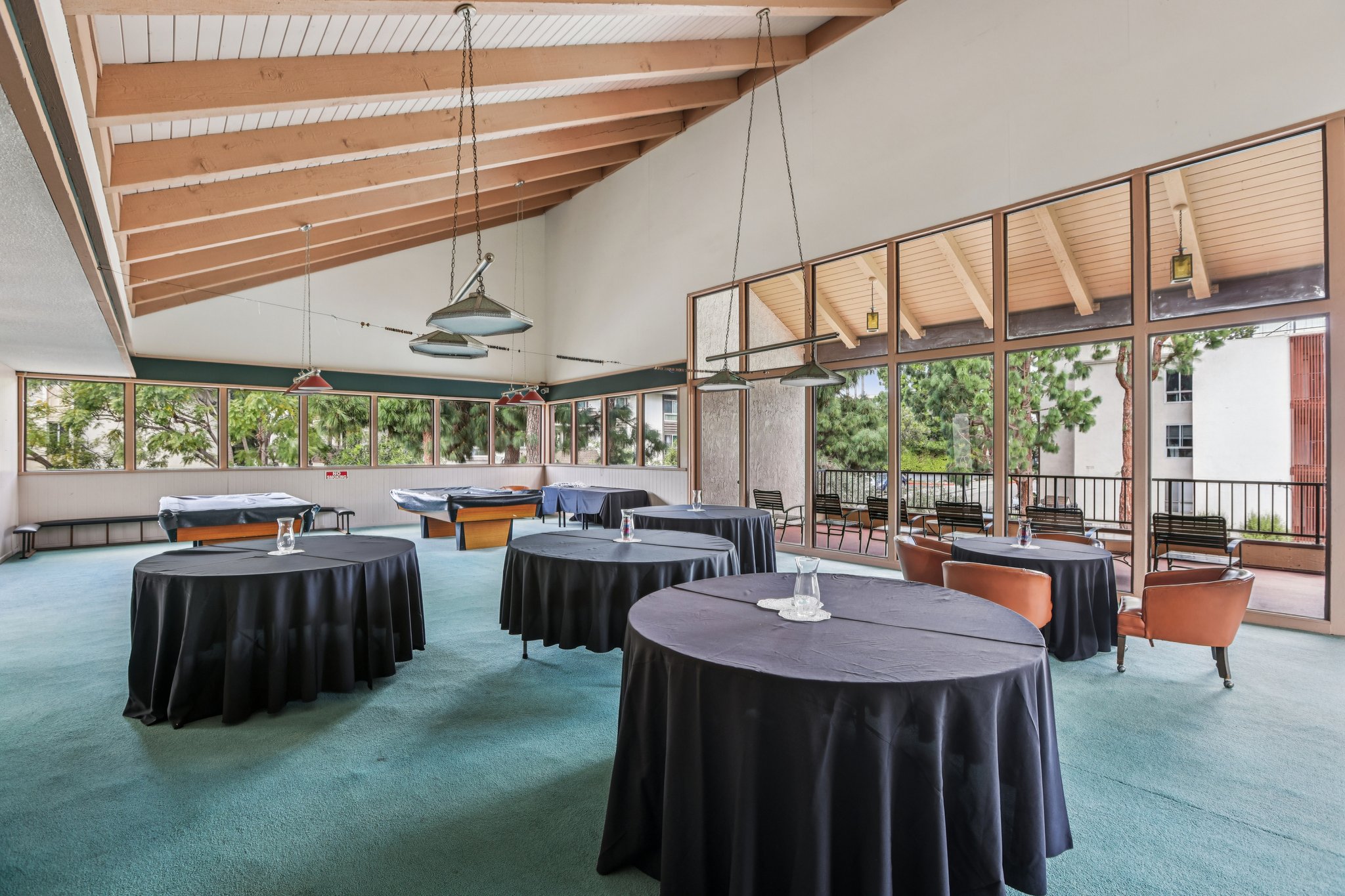 Canterbury Dr-0702-903.jpg