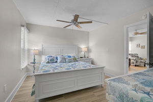 5950 Midnight Pass Rd - Unit #101-17