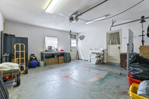 Photo 47