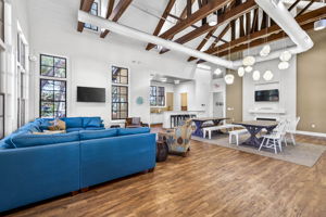  Photo 90