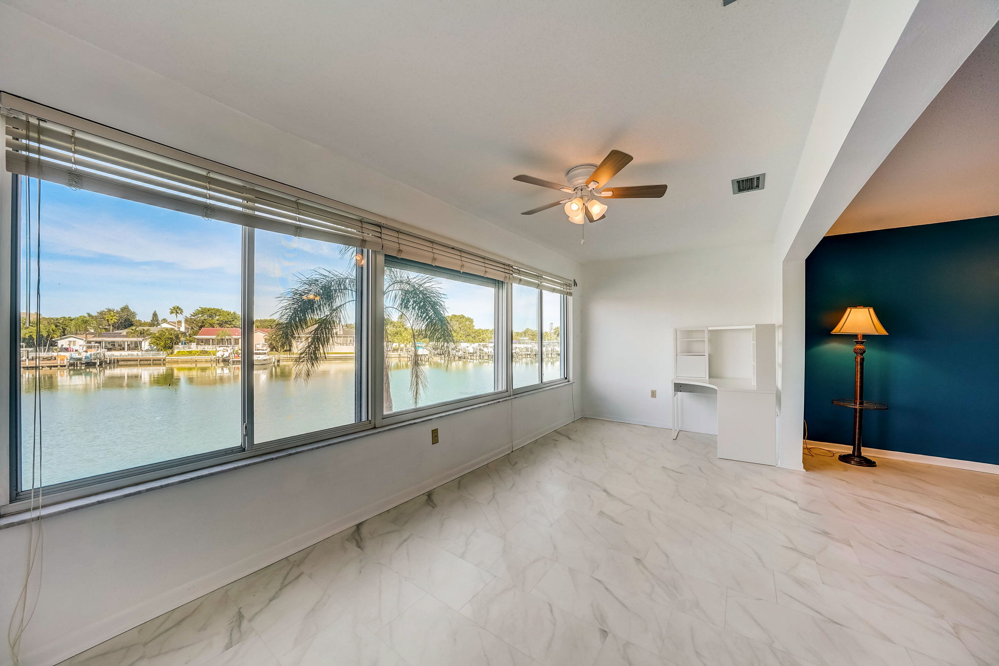 30th Ave S 211-014