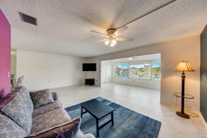 30th Ave S 211-006